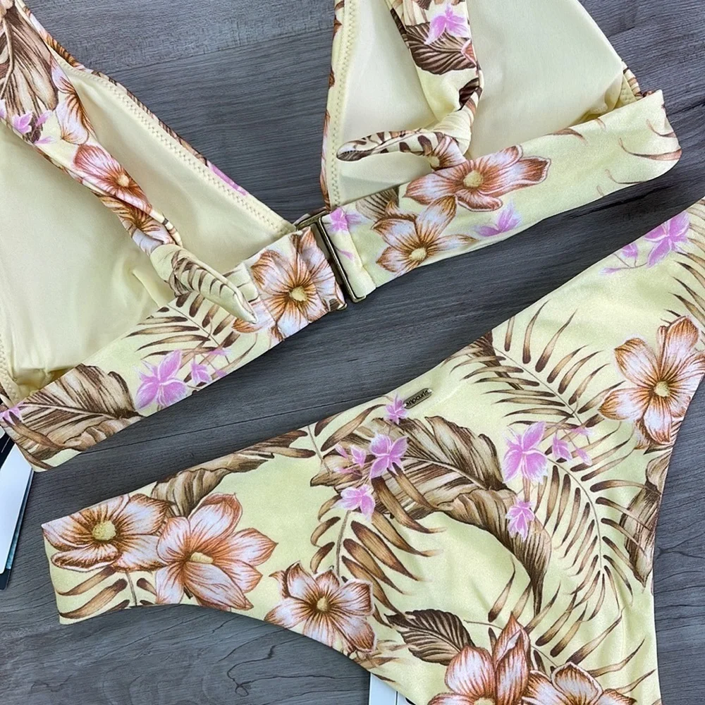 ☀️RIP CURL☀️ PLAYABELLA DEEP V PLAYABELLA CHEEKY HIPSTER BIKINI SET